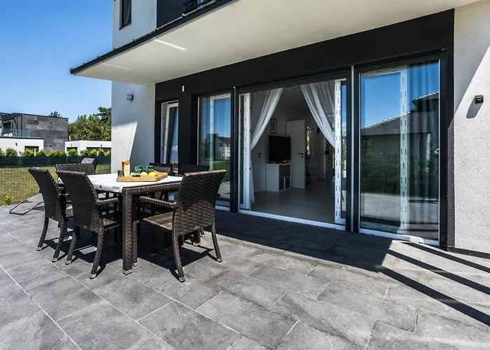 Dream Summer House בית נופש *