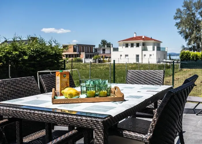 Dream Summer House בית נופש *